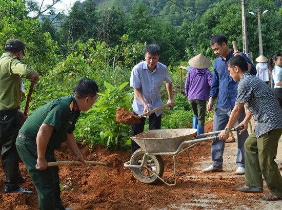 PHÁT HUY TINH THẦN 
